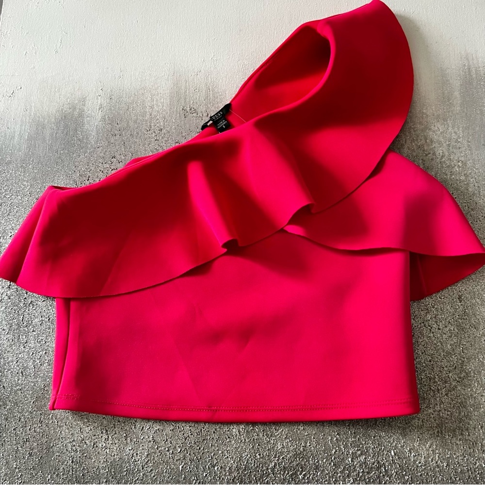 Guess Raspberry Red One Shoulder Ruffled Party Crop Top - Picture 9 of 9